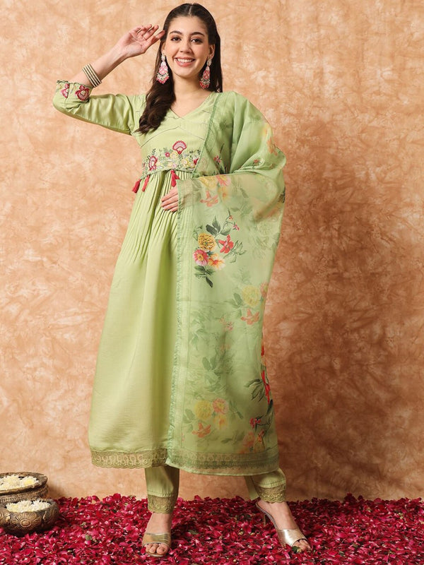 Soft Green Kurti Set with Delicate Floral Embroidery and Matching Dupatta