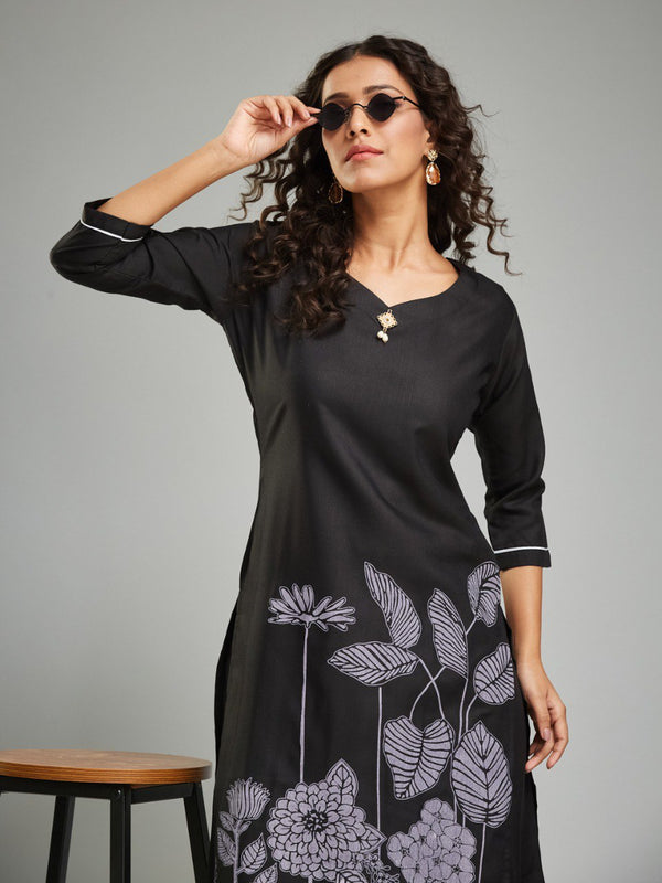 Black Kurti Set Featuring Minimalist Floral Prints